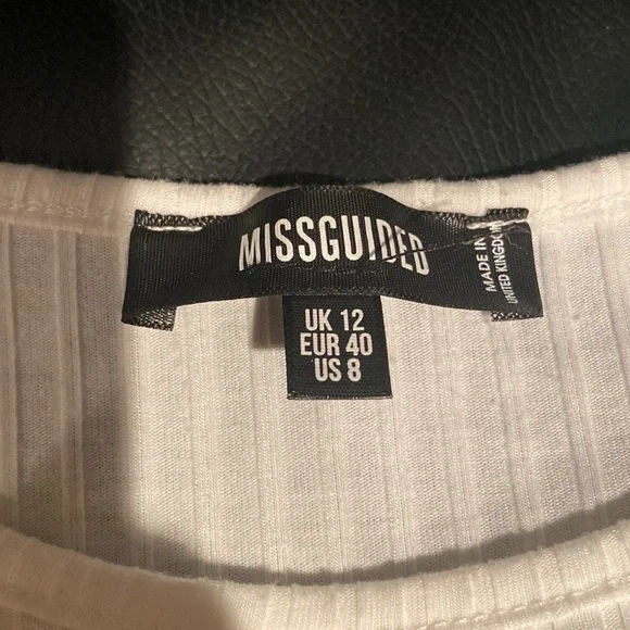 MISSGUIDED TEE - Picture 2 of 3